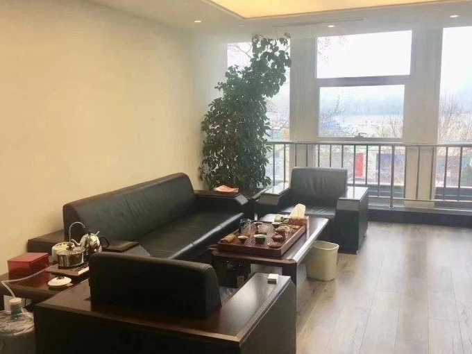 清控人居大厦小图1